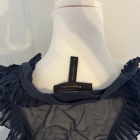 BCBG navy blouse - Picture 2 of 5